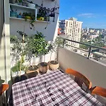George Luxury Apartment Vlore